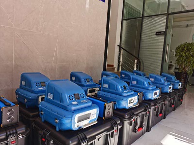 同心協(xié)力|疫情期間首批國產(chǎn)PF-300非甲烷總烴測試儀準(zhǔn)備交付.jpg 同心協(xié)力|疫情期間首批國產(chǎn)PF-300非甲烷總烴測試儀準(zhǔn)備交付.jpg