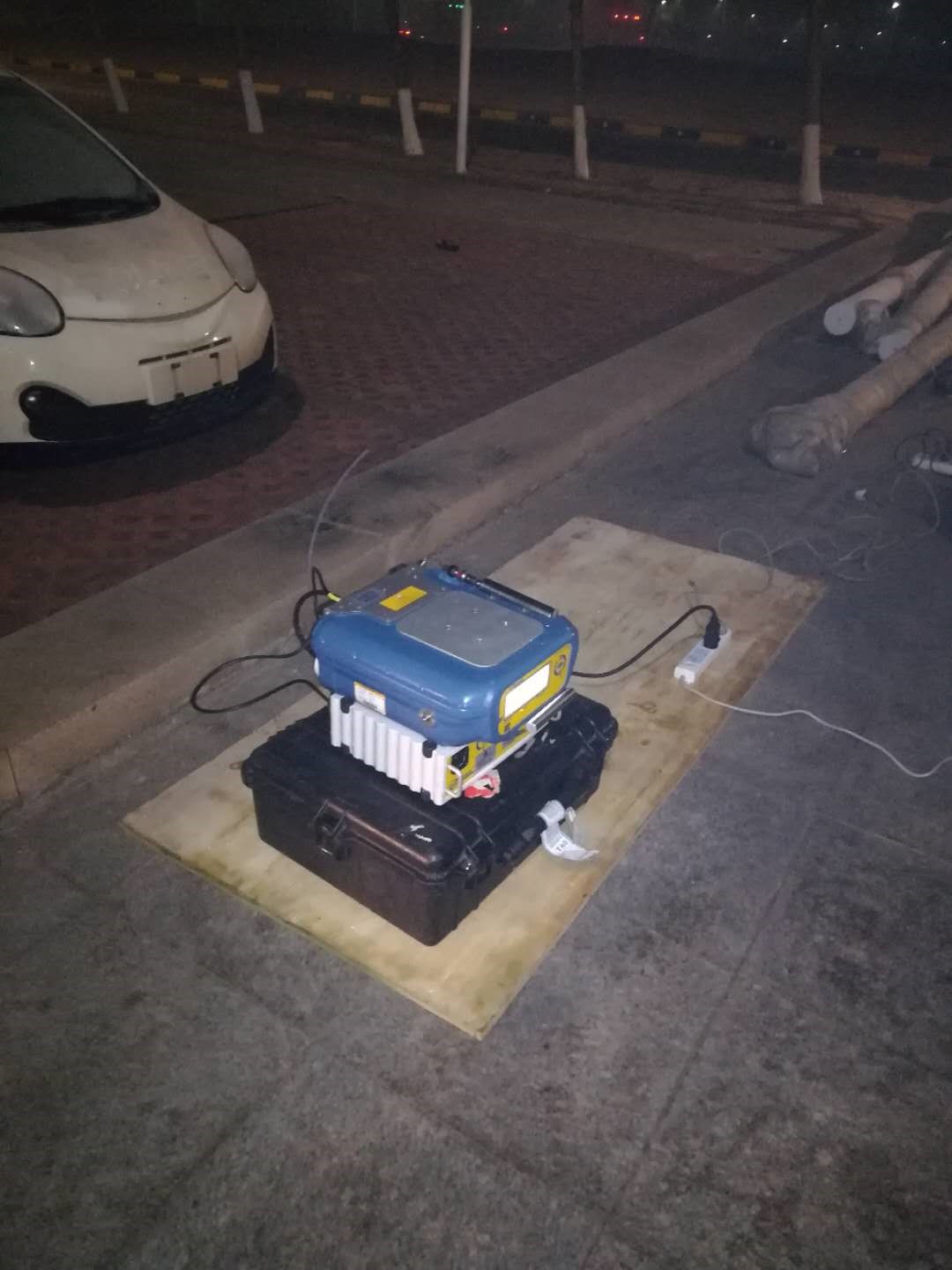 泄露現場攜帶PF-300開展應急監(jiān)測